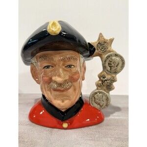 Royal Doulton Chelsea Pensioner Character Jug D6817 - Large 7" - Excellent Mug